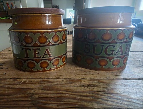 Hornsea brontë tea - &, sugar